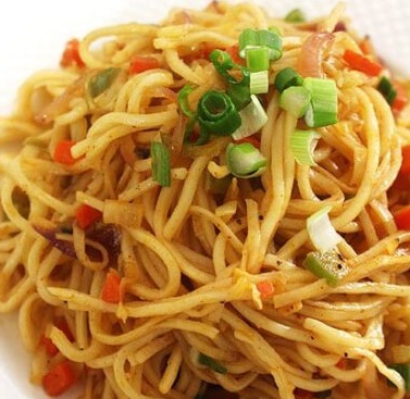 Veg Chowmein(Large Portion)