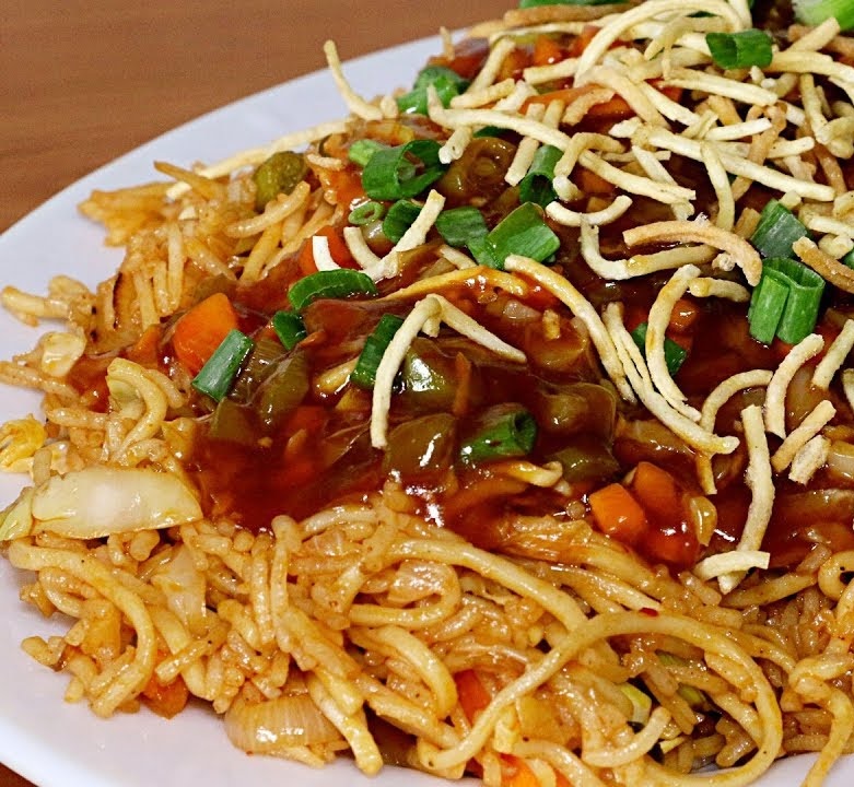 Veg Tripple Schezwan Hakka Noodles