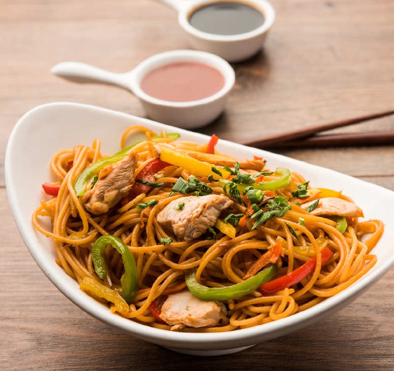 Chicken Shezwan Hakka Noodles