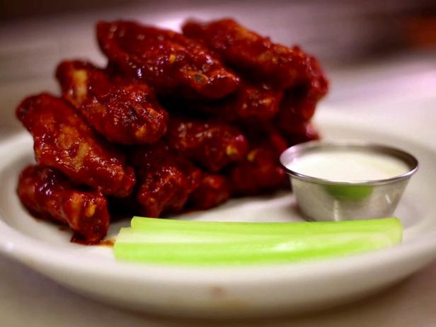 BBQ Wings with fries ( 6 Pieces)