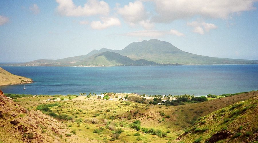 Banana Bay, Saint Kitts: A Secluded Beach Paradise